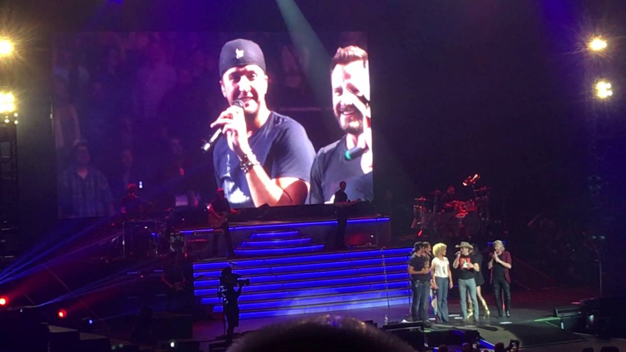Luke Bryan 17 Dustin Lynch bday Lets Get it On