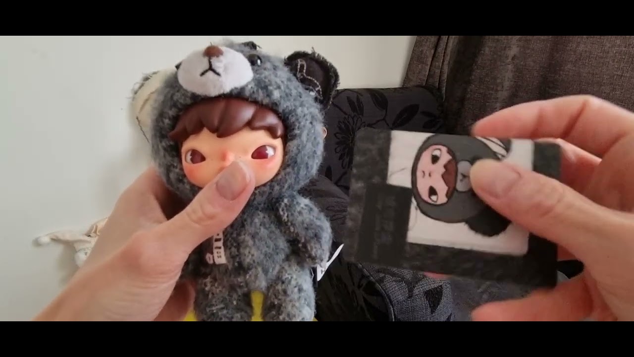 Unboxing Hirono Road Journal and Have a Good Run Plush Pendant 