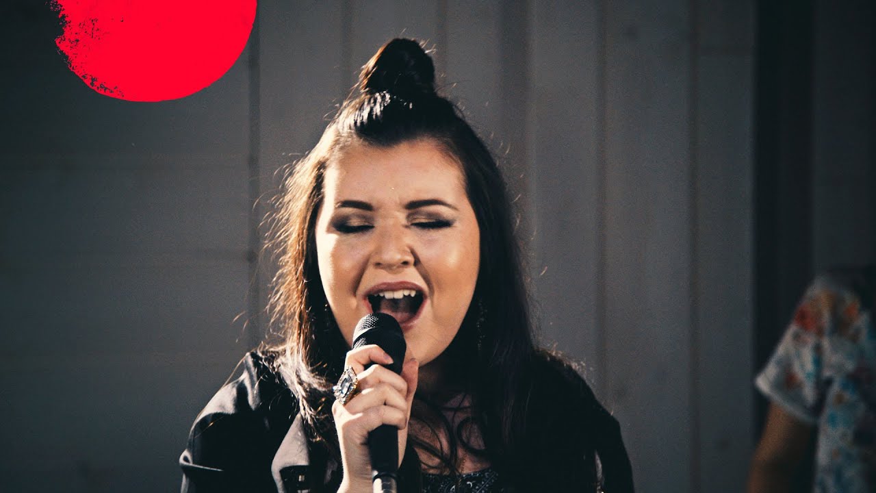 Diandra: Paha poika (akustisesti Nova Stagella - 4K)