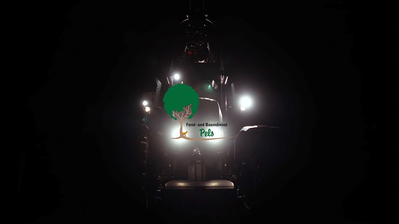 Forst- und Baumdienst PELS - VALTRA T175 eD mit Traktorkran Epsilon C60F86 der Marke Palfinger