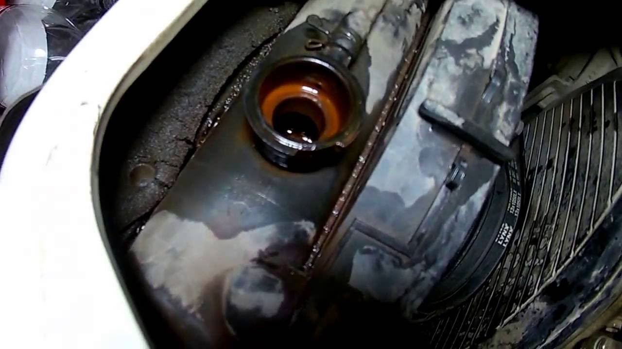 Промываем систему охлаждения Кока Колой и лимонной кислотой на Тойота Дюна  3L 1996 года Toyota Dyna