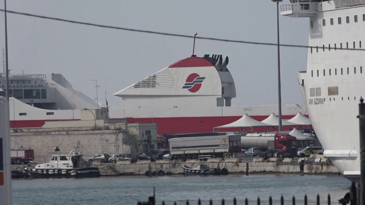 Controllavano Porto di Bari: condannate 24 persone clan Capriati