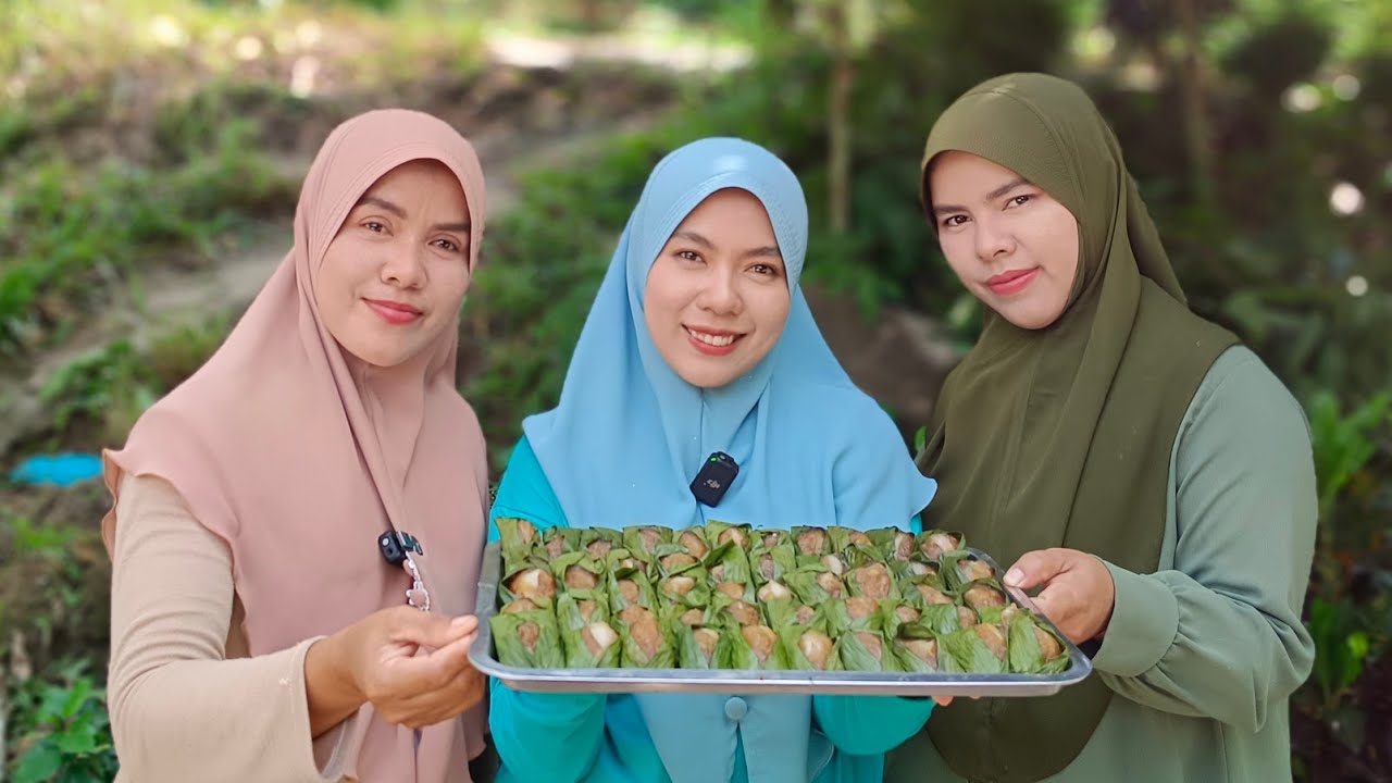 Kuih ubi kayu kelapa muda (kuih teradisi melayu) makanan pattani