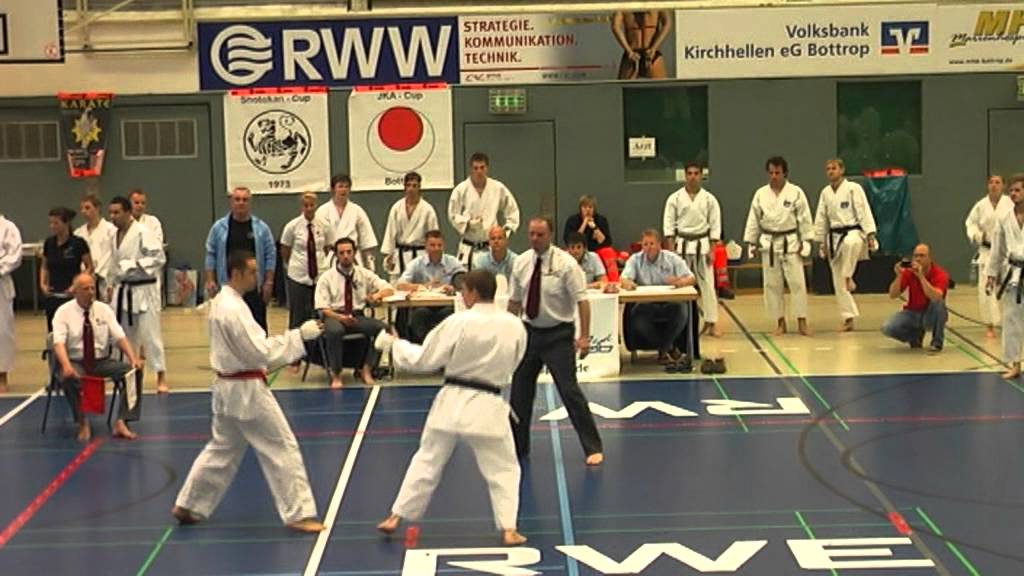 JKA Cup Bottrop 2011 - Vorrunde Kumite Team 1 - Tamm