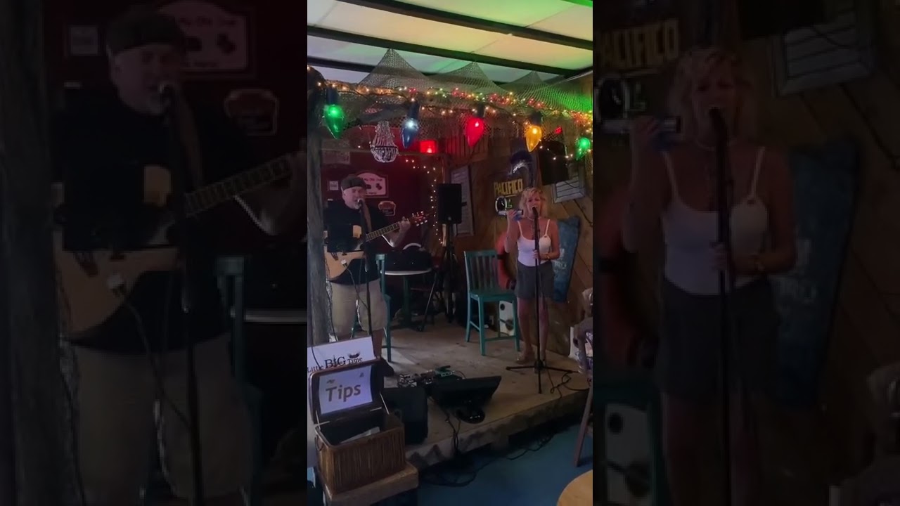 Neon Moon at Shipwreck Pub