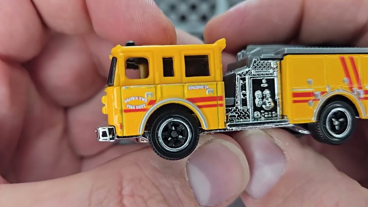 Up To Date: Matchbox Pierce Dash Fire Truck MB755