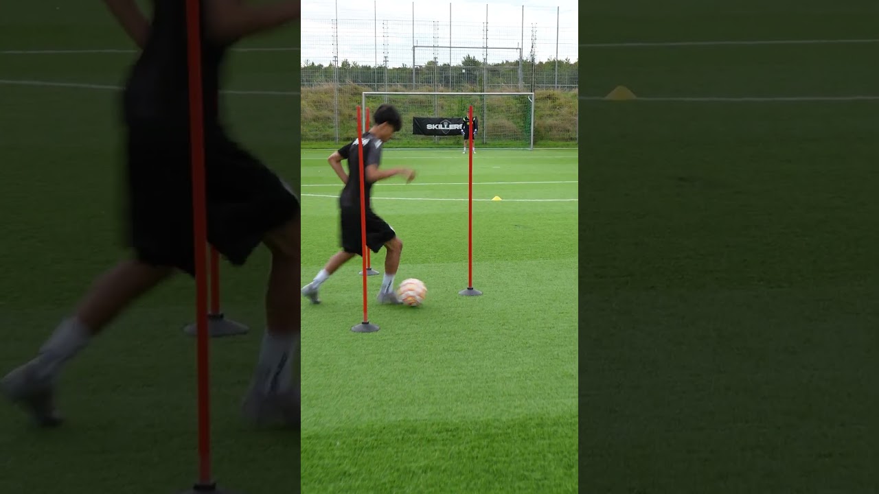 NLZ-Talent mit crazy Technik! 🤯 #fussball #skillers #ligabattle #stuttgart