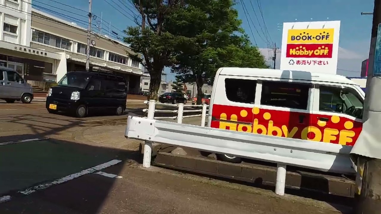 新潟県三条市西裏館２丁目 / 250710📝「三条城の記憶を足元に刻み、職人の魂と暮らしが交差する歴史の結節点」 🏯✨