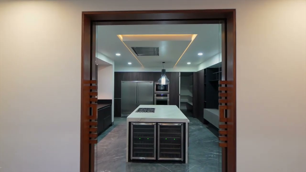 Casa moderna en Zapopan | Video inmobiliario cinematogr&aacute;fico por LEN STUDIO