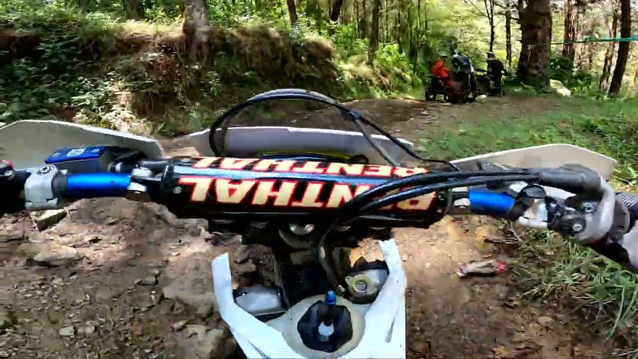 Enduro Parque Aventura Escobero