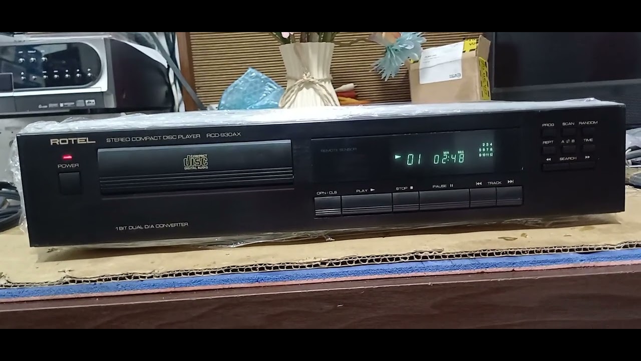 Rotel RCD - 930Ax ( đã bán) 