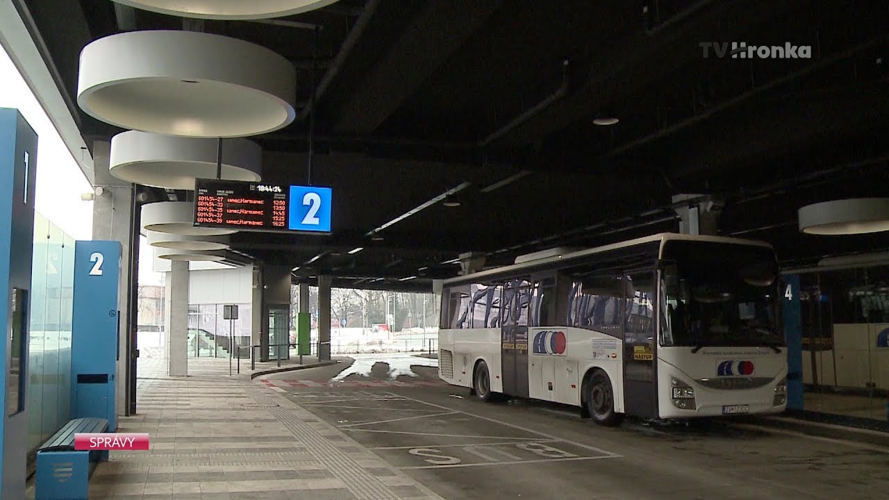 B. Bystricu zaplavili plagáty, primátor sa dištancuje