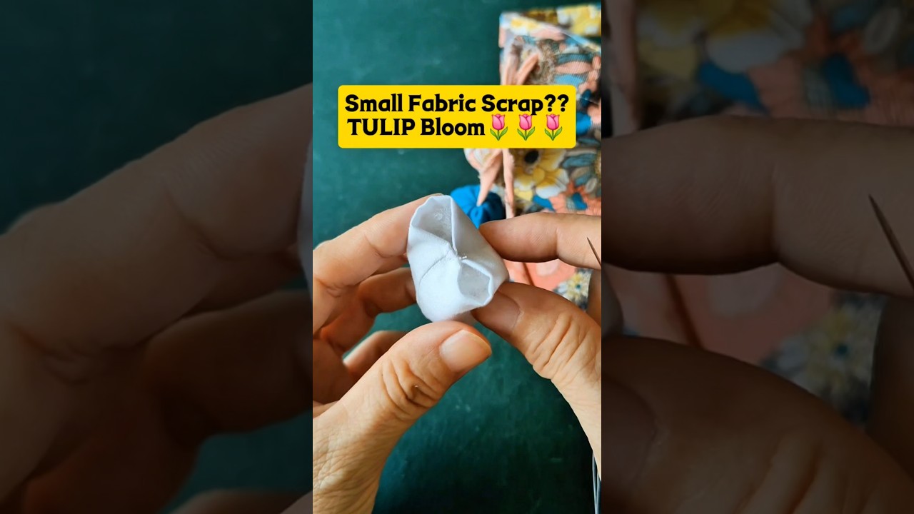 Tulipe en tissu DIY 🌷Comment r&eacute;aliser une belle tulipe en quelques minutes #shorts #couture #astu...