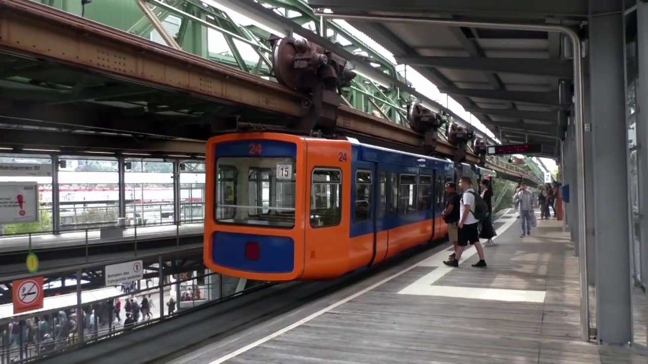 Riding the Wuppertal Schwebebahn - A Drivers' Eye View. September 2018