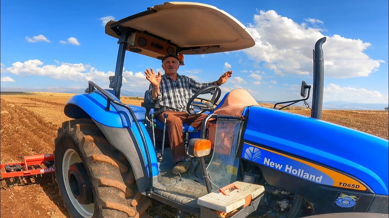 73 Yaşındaki Hacı Amca New Holland TD 65 D Traktörü Anlatıyor