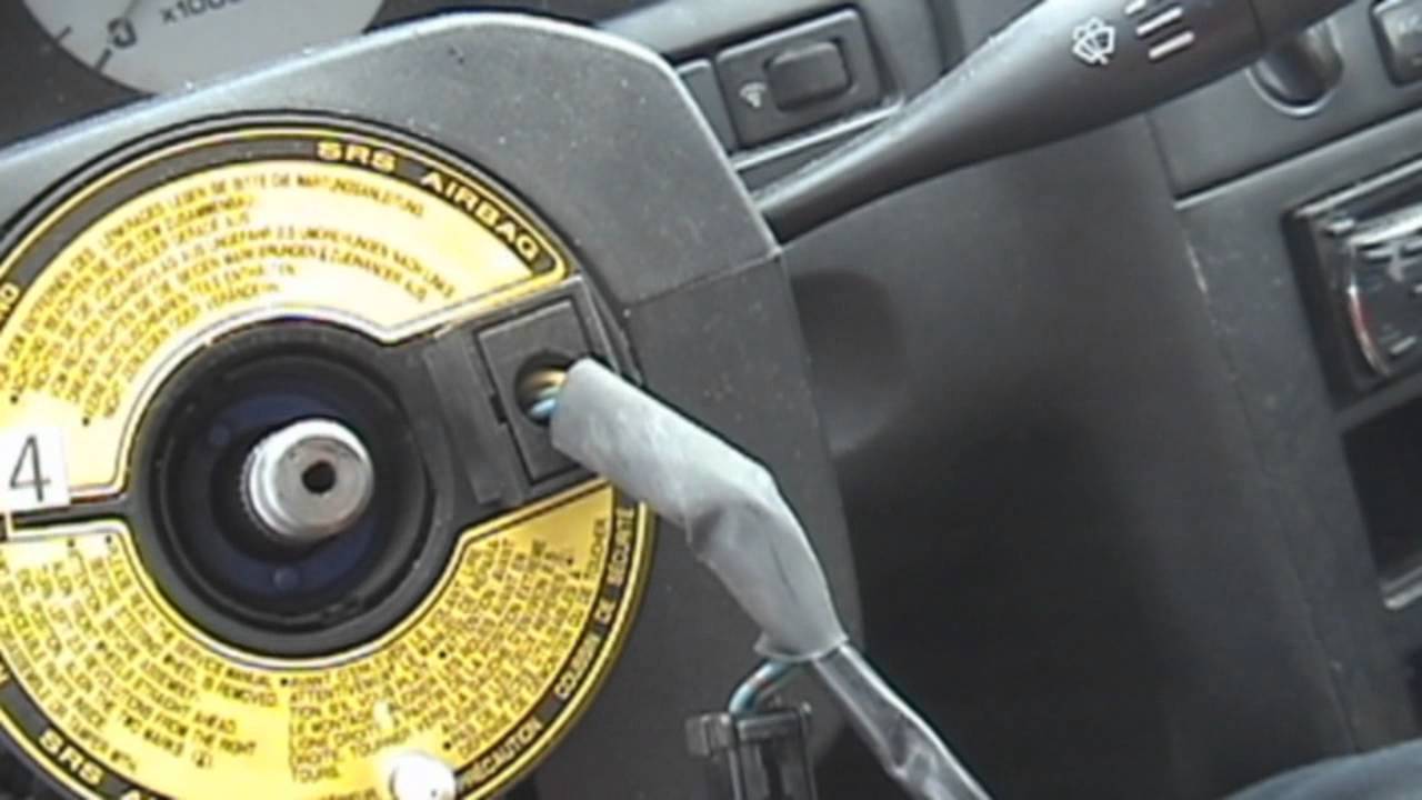 1995-1999 Nissan Maxima: Steering wheel replacement