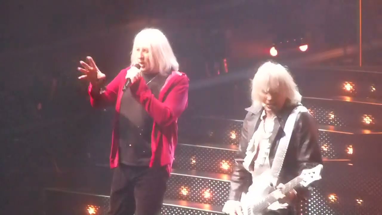 Def Leppard “ Rocket  “ Live 2/3/2025 The Coliseum At Ceaser’s Palace Las Vegas 