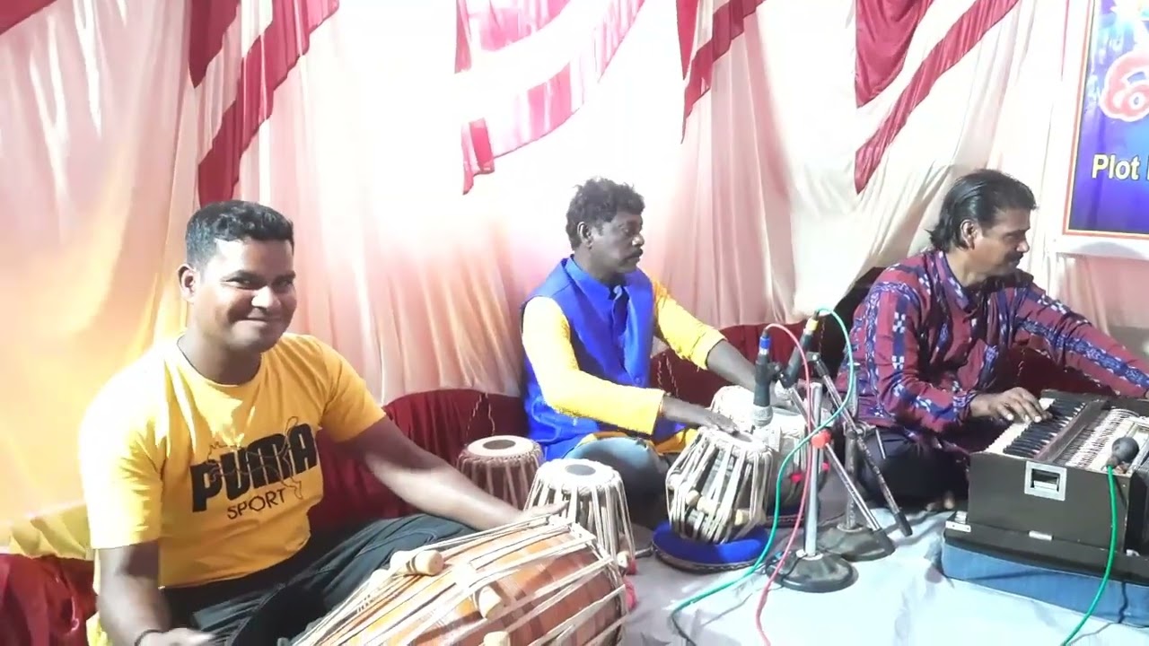 Gita ...Dinara Suraj  singer  ..lakhyapriti 