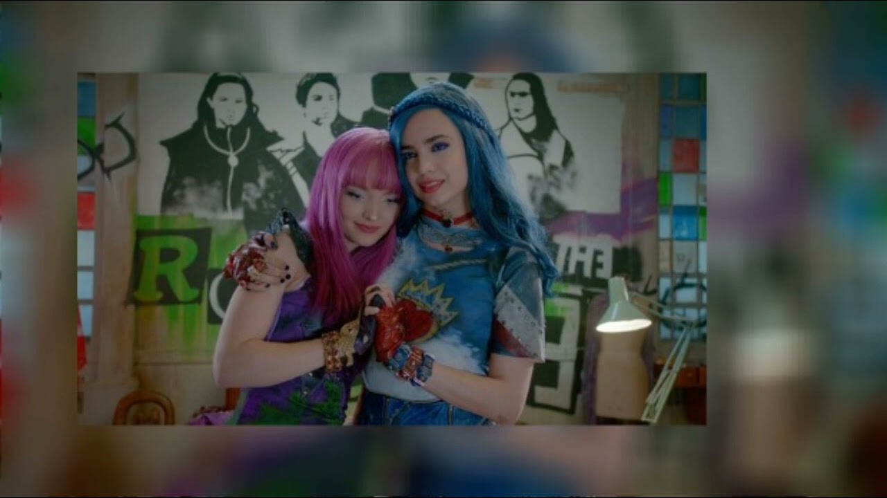 Dove Cameron, Sofia Carson - space between [descendants 2] +°•speed up•°+ #disneydescendants