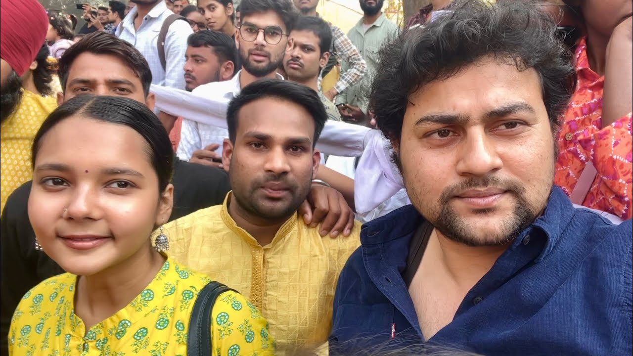 बसंत पंचमी पर काशी हिंदू विश्वविद्यालय के मनोरम झांकी की एक झलक आपके मन को मोह लेगी |😍KrishKiMathri