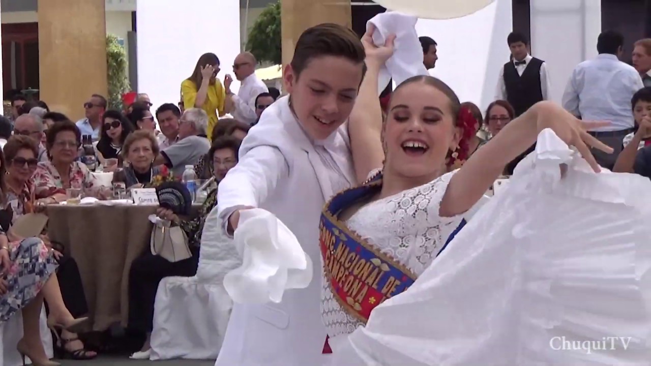 Isabella Yzaga y Fabrizzio Di Tolla. Campeones Mundiales Infantil. Presentación de la Reina 2020