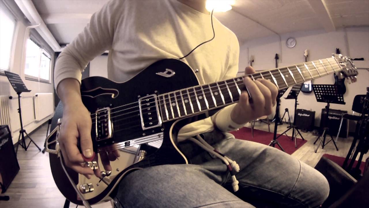 Melodic Emotional Guitar Solo