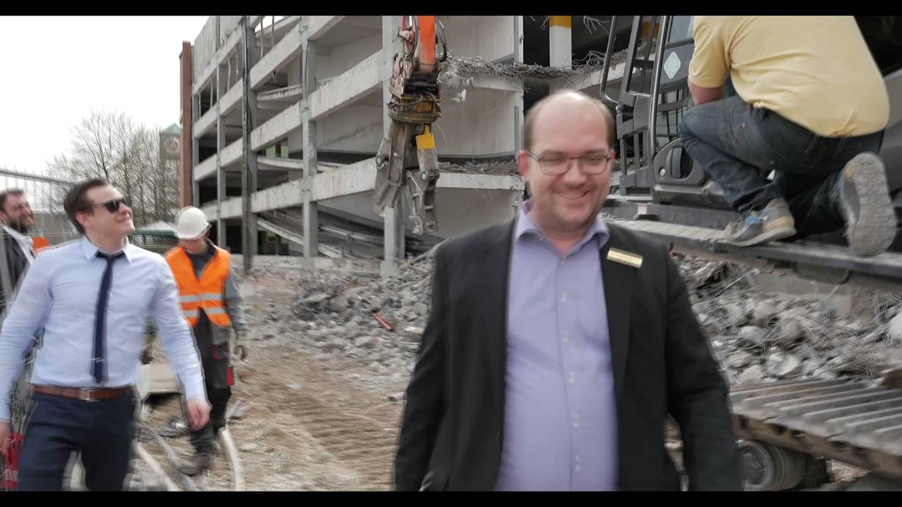 Neuperlach-Abriss des PEP Parkhaus am 05.04.2016