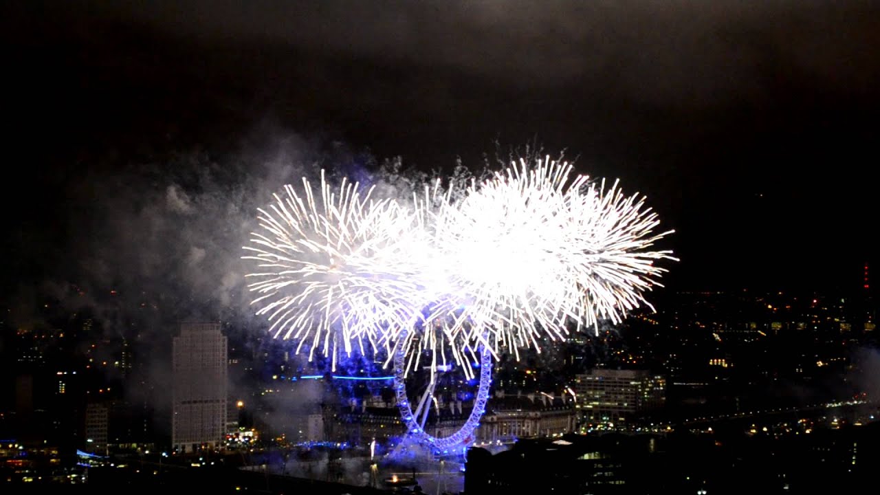 London Eye New Year 2012 Fireworks, Centre Point