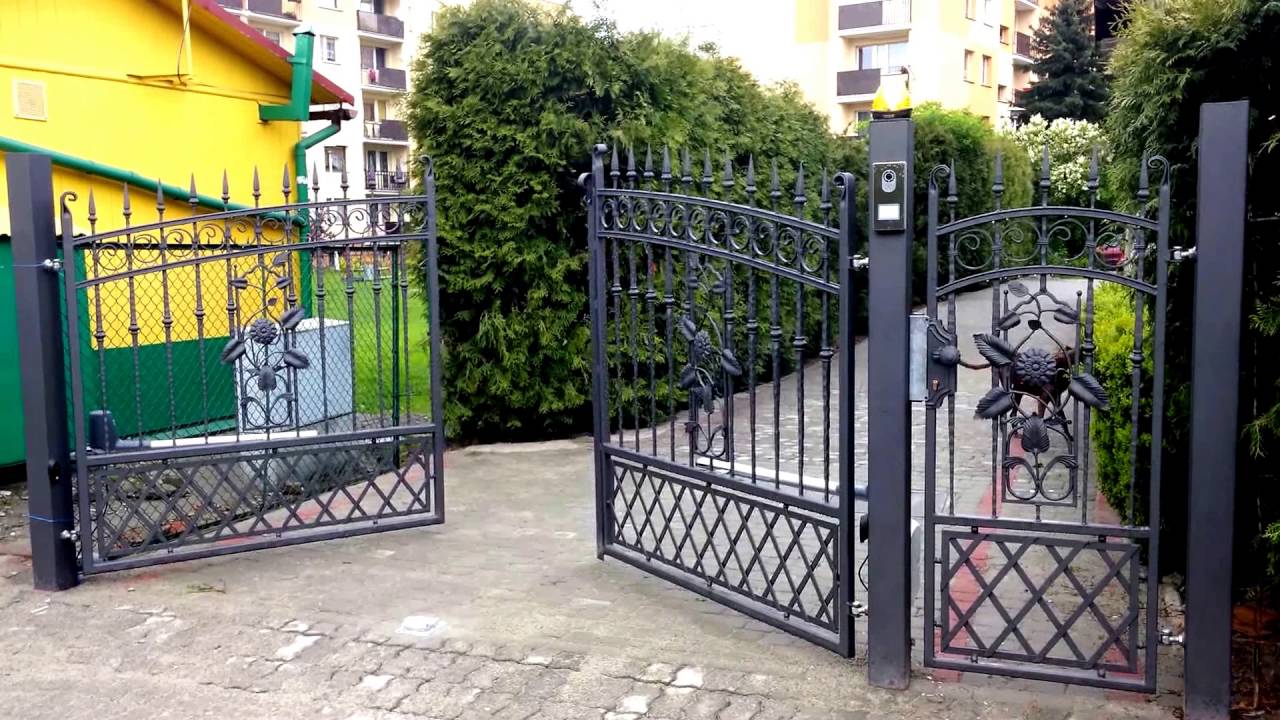 BKO MAREK RAPACZ OGRODZENIA KUTE, STALOWE, NAPĘD DITEC OBBI, PRZEMYŚL UL ŚW. JANA 35