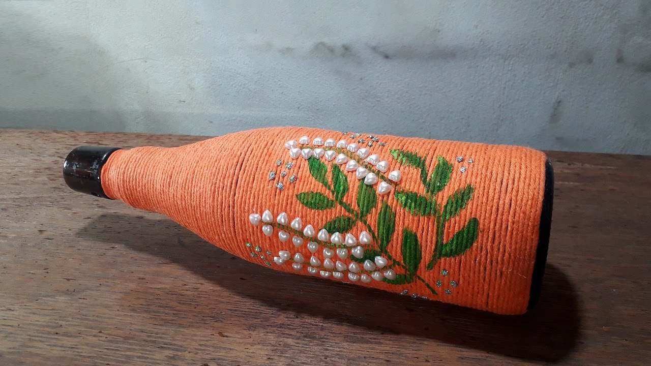 GARRAFA DECORADA COM BARBANTE - RECICLANDO GARRAFAS DE VIDRO @luci buzo
