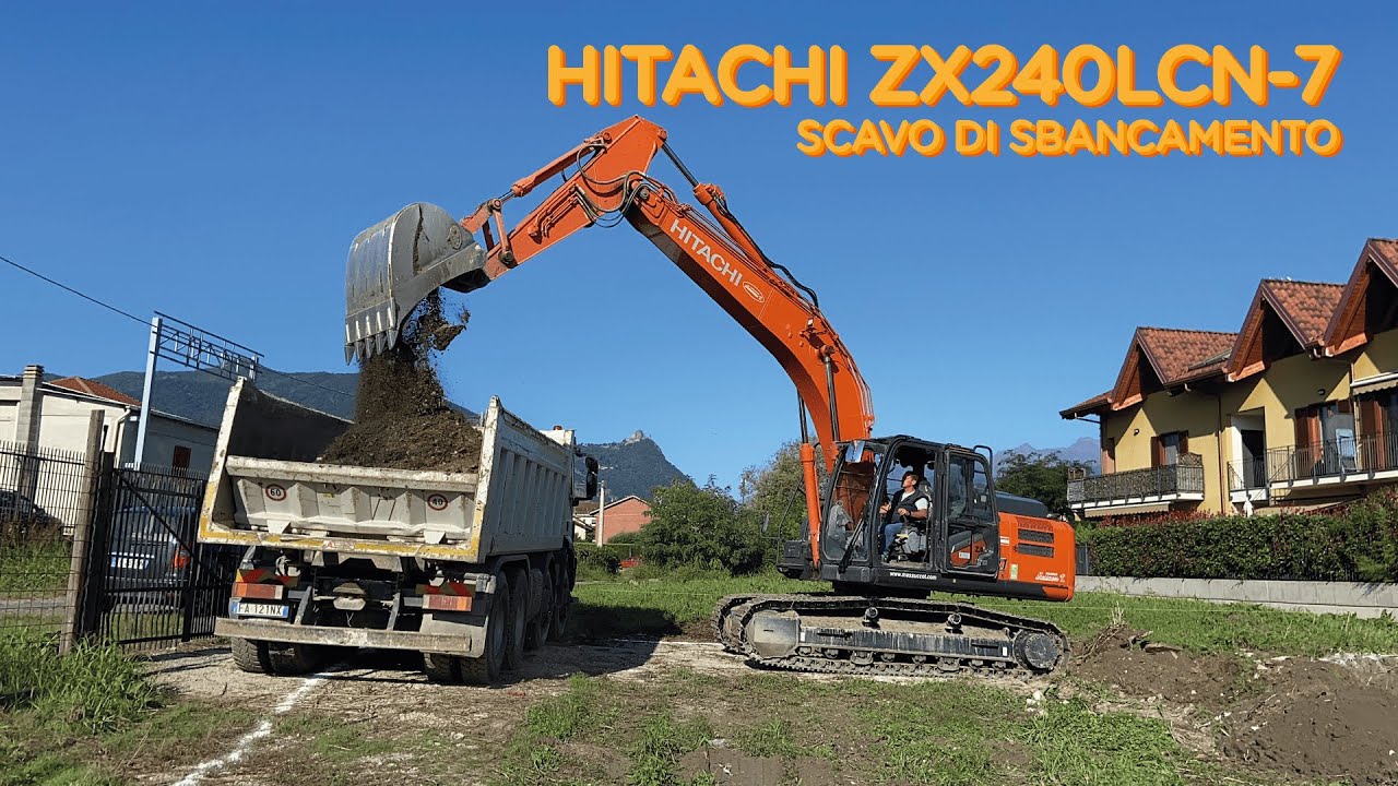 HITACHI ZX240-7 - SCAVO DI SBANCAMENTO - 4k #hitachi #excavator
