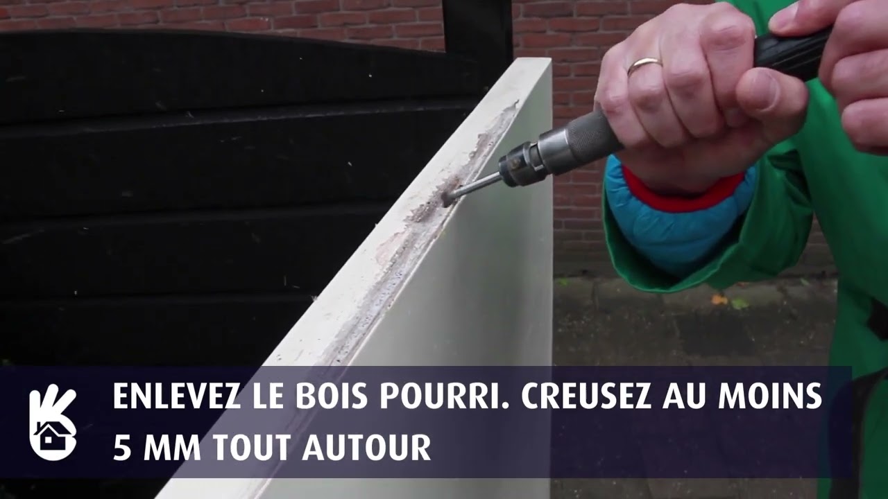 R&eacute;parer une porte en bois pourri : &eacute;tape 1