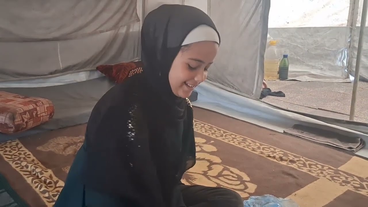 امانة عليكم  تشاهدو الفيديو للآخر وما تقاطعوه ربنا يجزيكم الجنه 