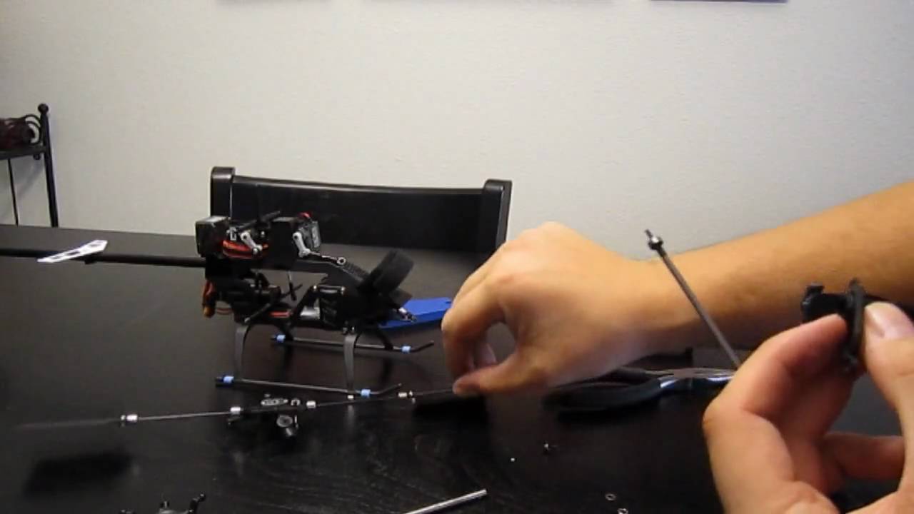 E-flite Blade SR Head Disassembly Part II