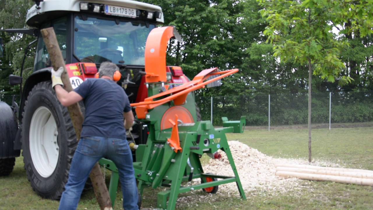 Entrindungsmaschine Sch&auml;lProfi &mdash; die Profil&ouml;sung f&uuml;r Ihren Zaun. POSCH Leibnitz