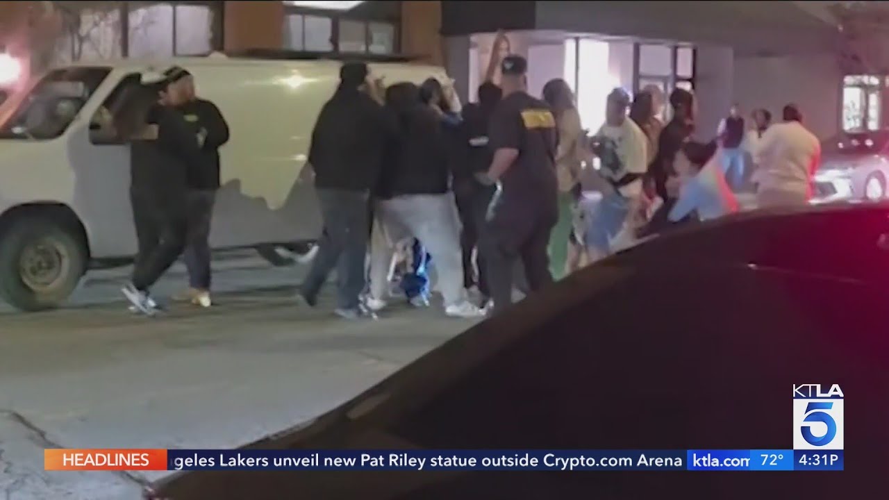 4 injured after car drives into crowd outside Redlands bar following fight