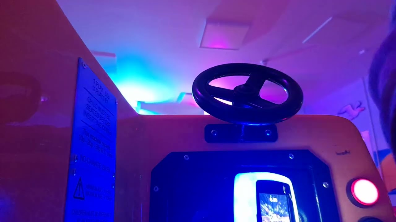Amutec Mini Balamory Daisy School Bus Kiddie Ride (POV 2)