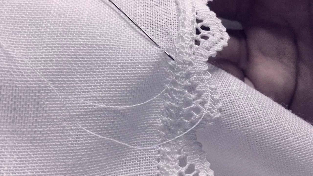 Como unir encaje de bolillos a la tela con una vainica ciega