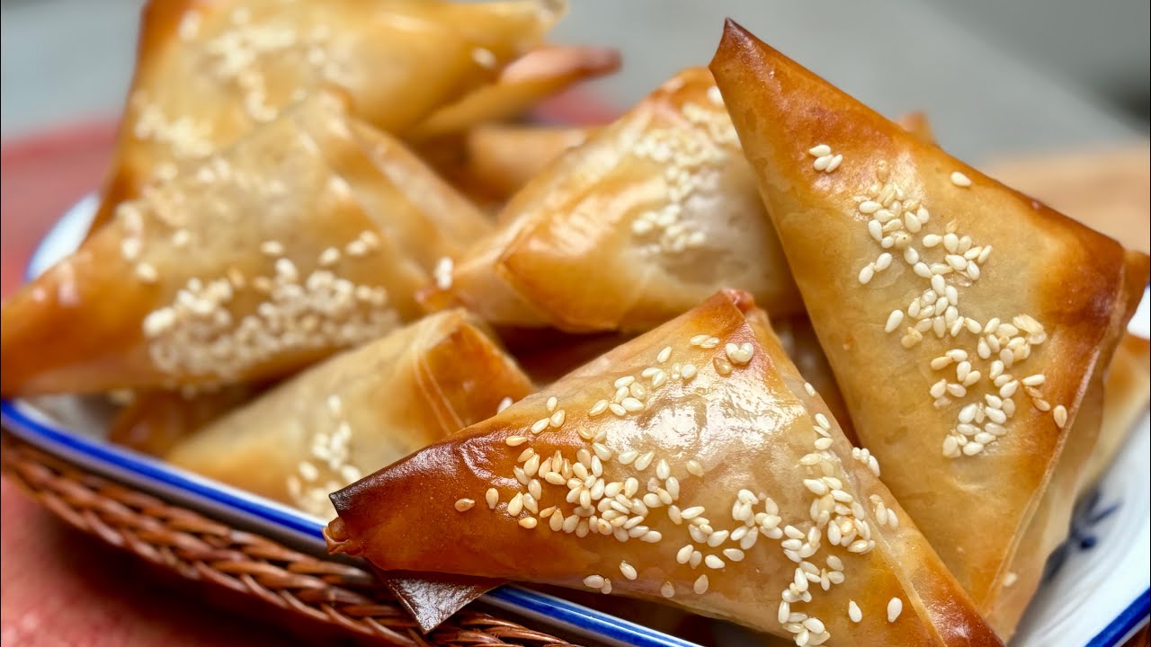 Fagottini di pasta fillo ripieni | Pochi ingredienti per un gustoso aperitivo