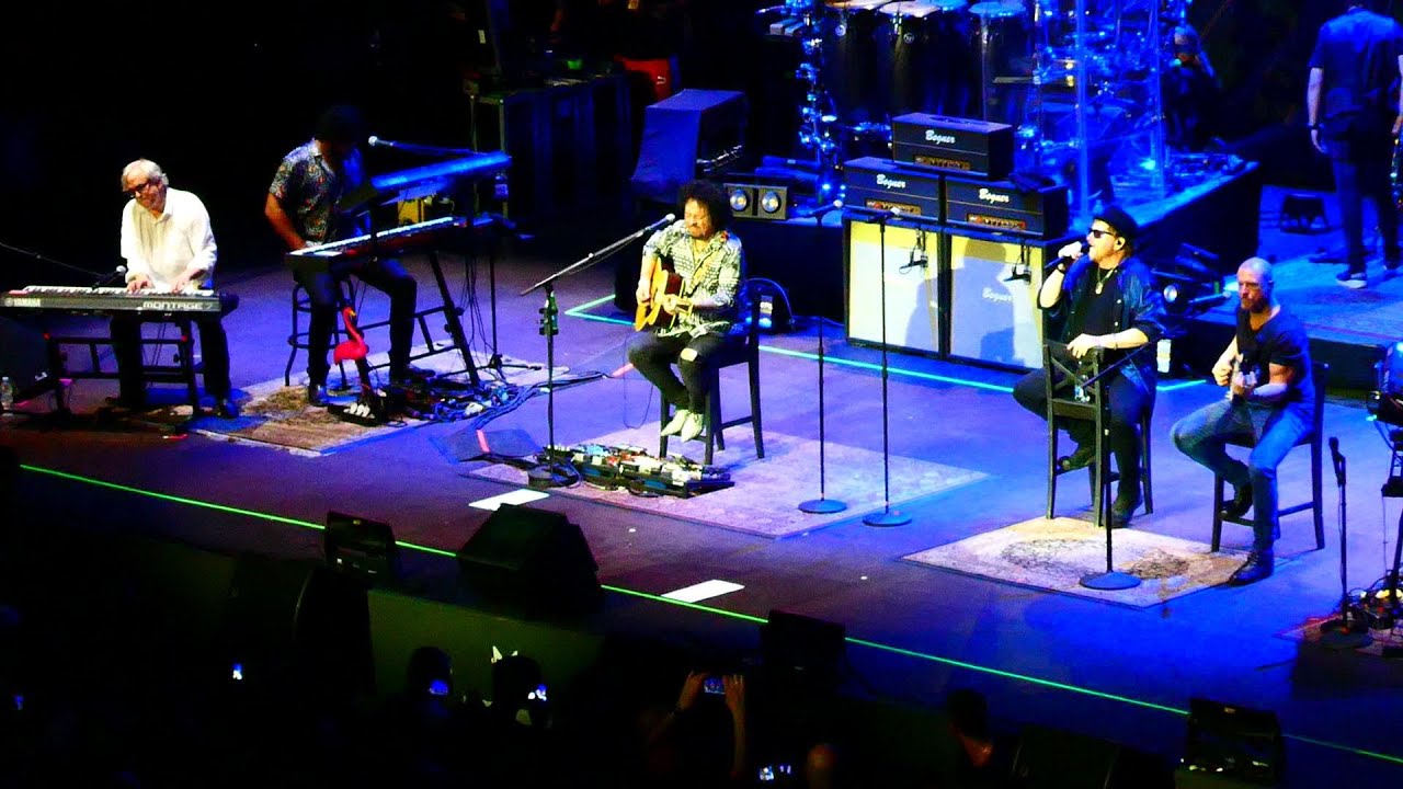 Toto - Full Concert Live in Italy 2019 (HD)