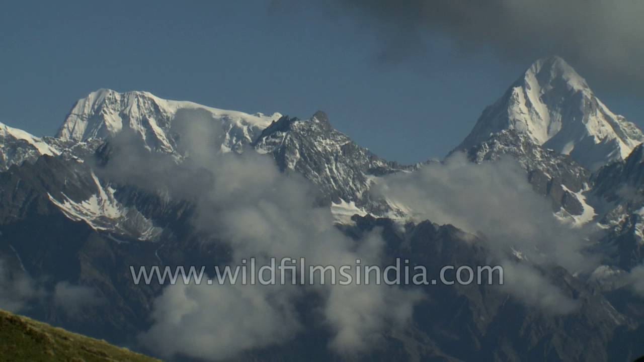 Clouds in time lapse: Himalayan weather in monsoon flux