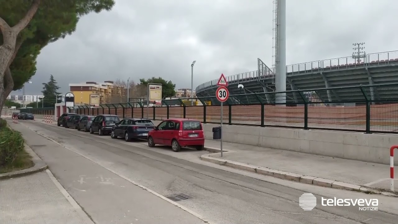 BARLETTA | Stadio Puttilli, non a norma il terreno di gioco: per giocare pu&ograve; bastare una deroga