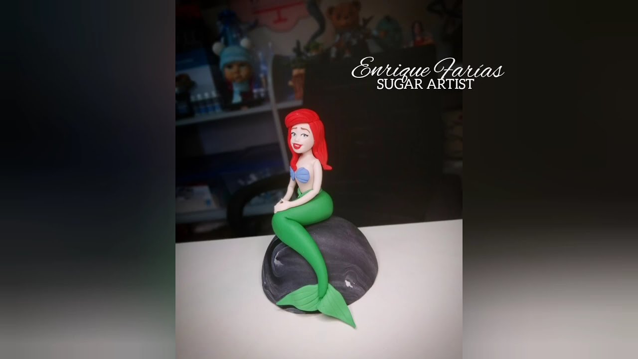 Como modelar a la sirenita en fondant