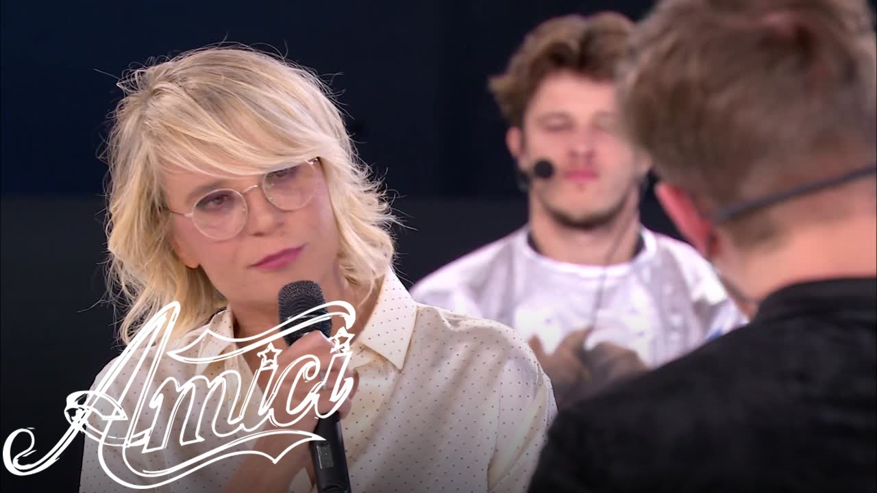 Amici 19 - Il saluto di Maria De Filippi a Jacopo