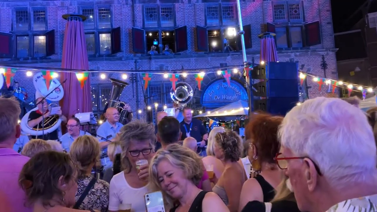 Oh Carolien - Gevelconcert Nijmegen 2025 - Vierdaagsefeesten Nijmegen 2025