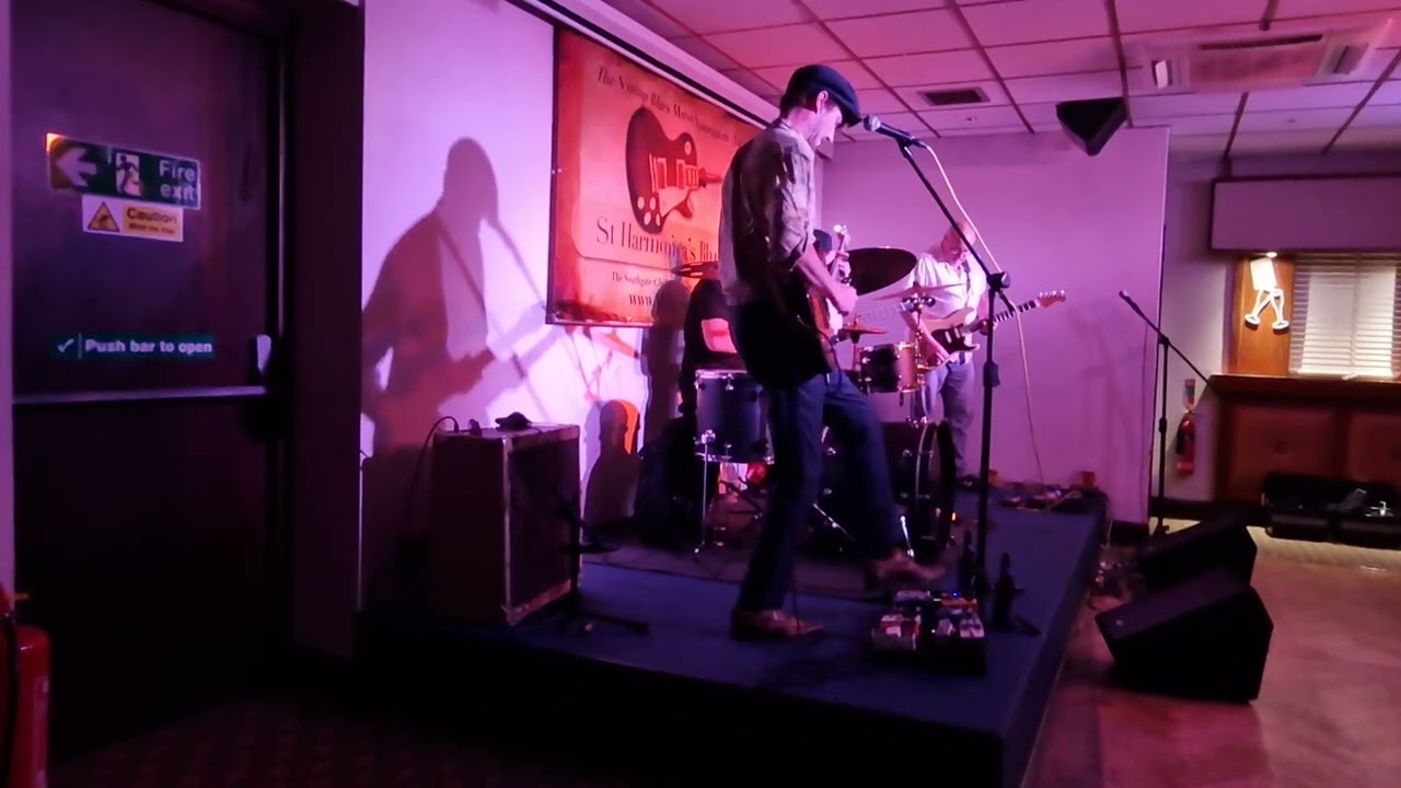 Frankie Connolly and his band at St Harmonicas John May all....Help me through the Day