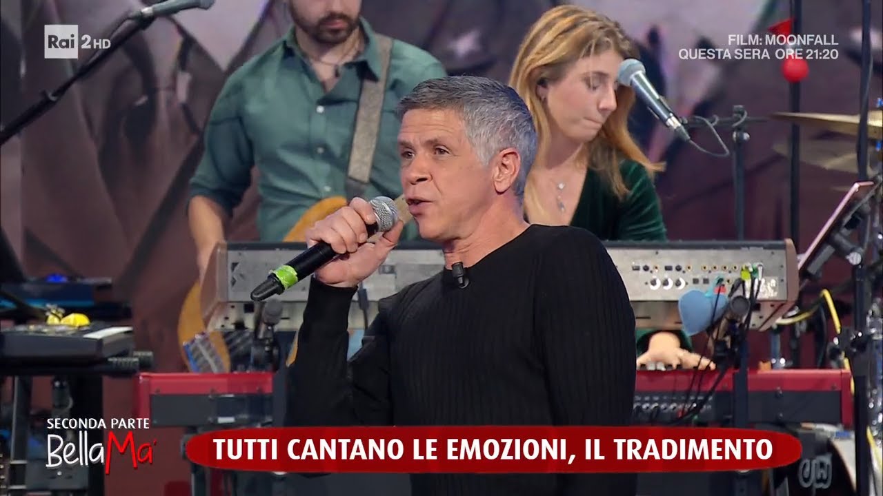 Marco Morandi canta 