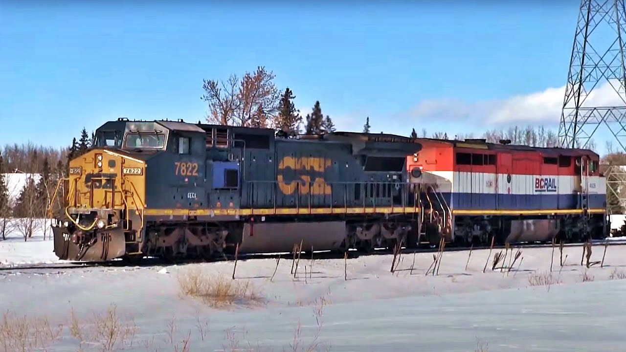 Former CSXT C40-8W GECX 7822 & BCRAIL C40-8M 4605 Light Engine Move On The Beamer Industrial Spur