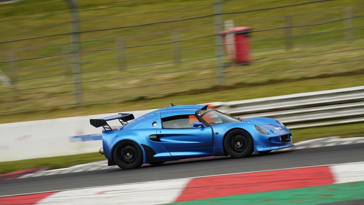 Brands Hatch in a K20 Lotus Exige with rotrex supercharger