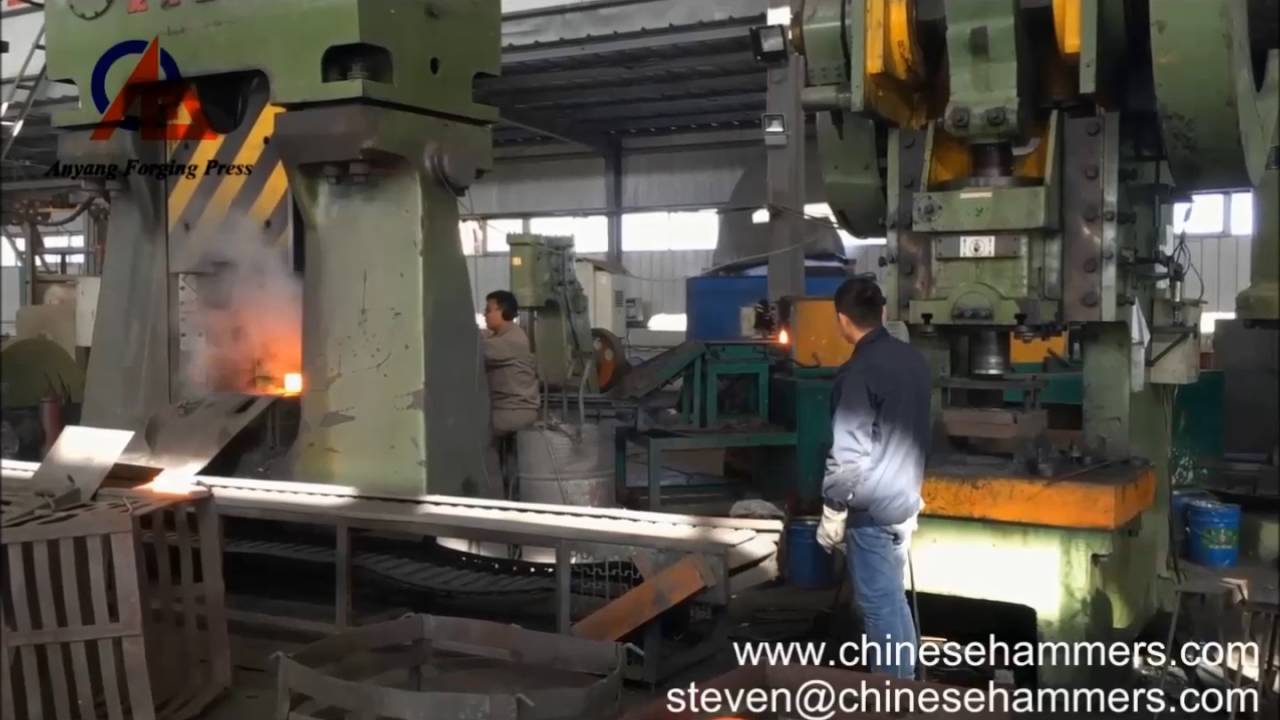 auto partie de ligne de forgeage, du processus de forge par CNC 80 KJ Marteau hydraulique forgeage